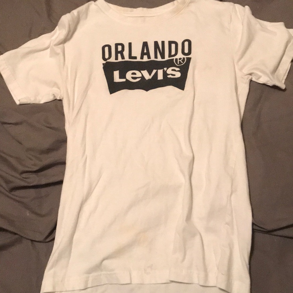 Orlando Levi’s t shirt